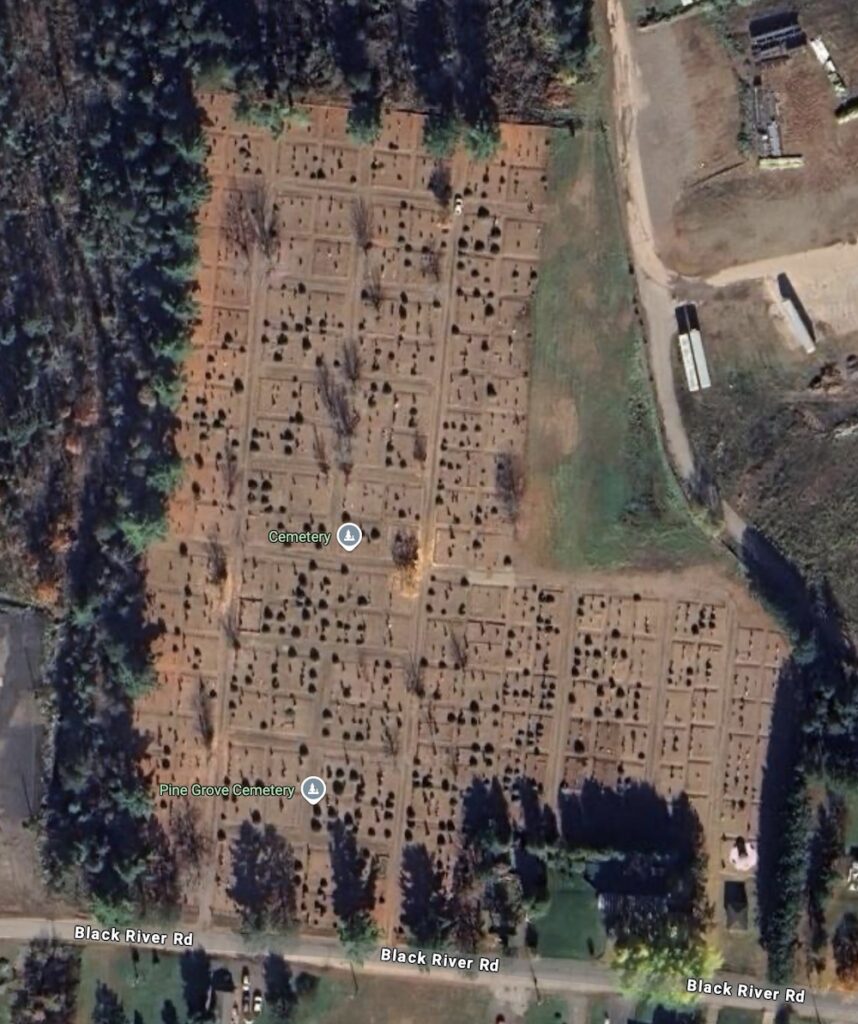 Overview of Pine Grove cemetery (courtesy Google Maps)